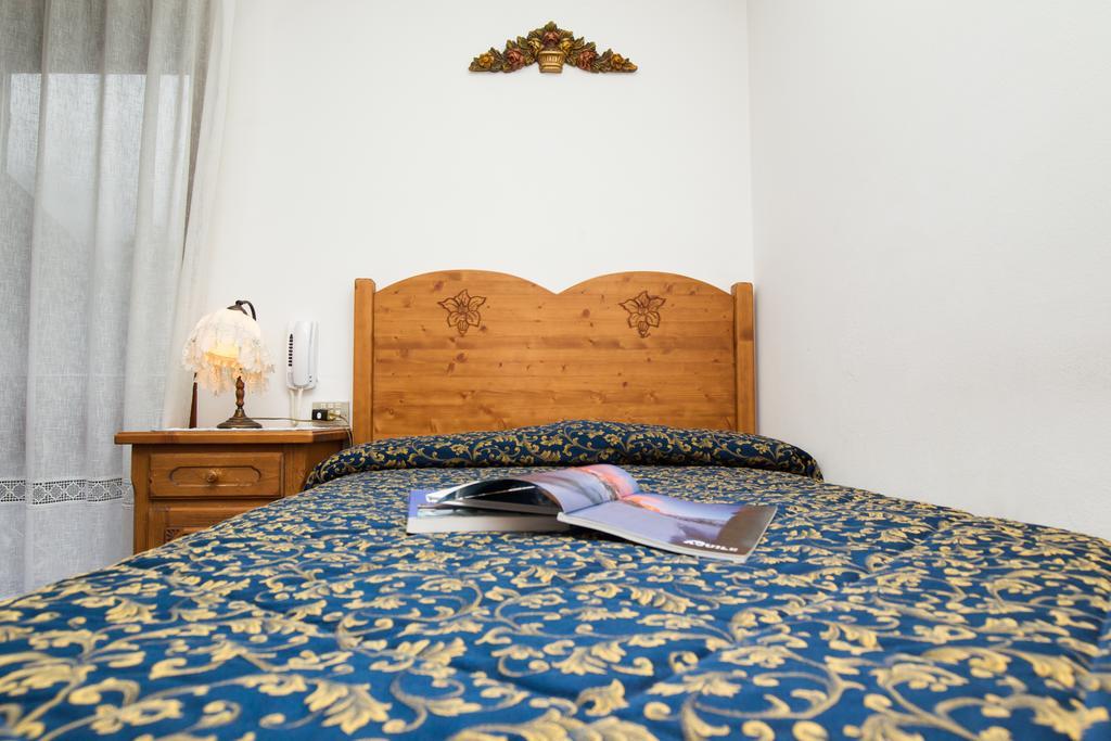 Villa Elena B&B Hotel Сан-Мартино-ди-Кастроцца Экстерьер фото
